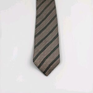 Nautica Men's 100% Silk Tie Brown With Cream And Green Pattern